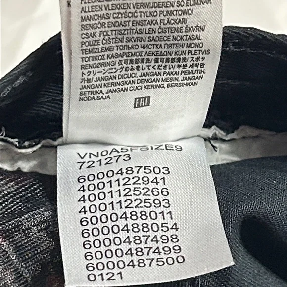 Vans Black and Floral Bucket Hat - Picture 10 of 11